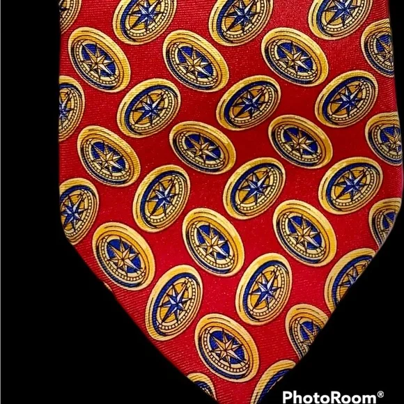BURBERRY Silk Tie 👔 - Picture 2 of 6